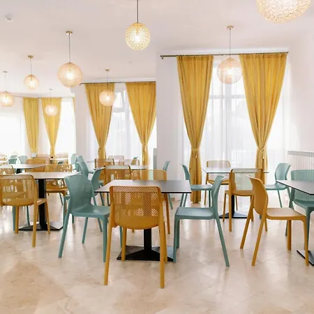 酒店 Novus 艾福雷诺德