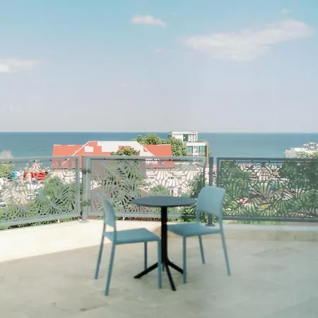 Novus 호텔 데포리노드